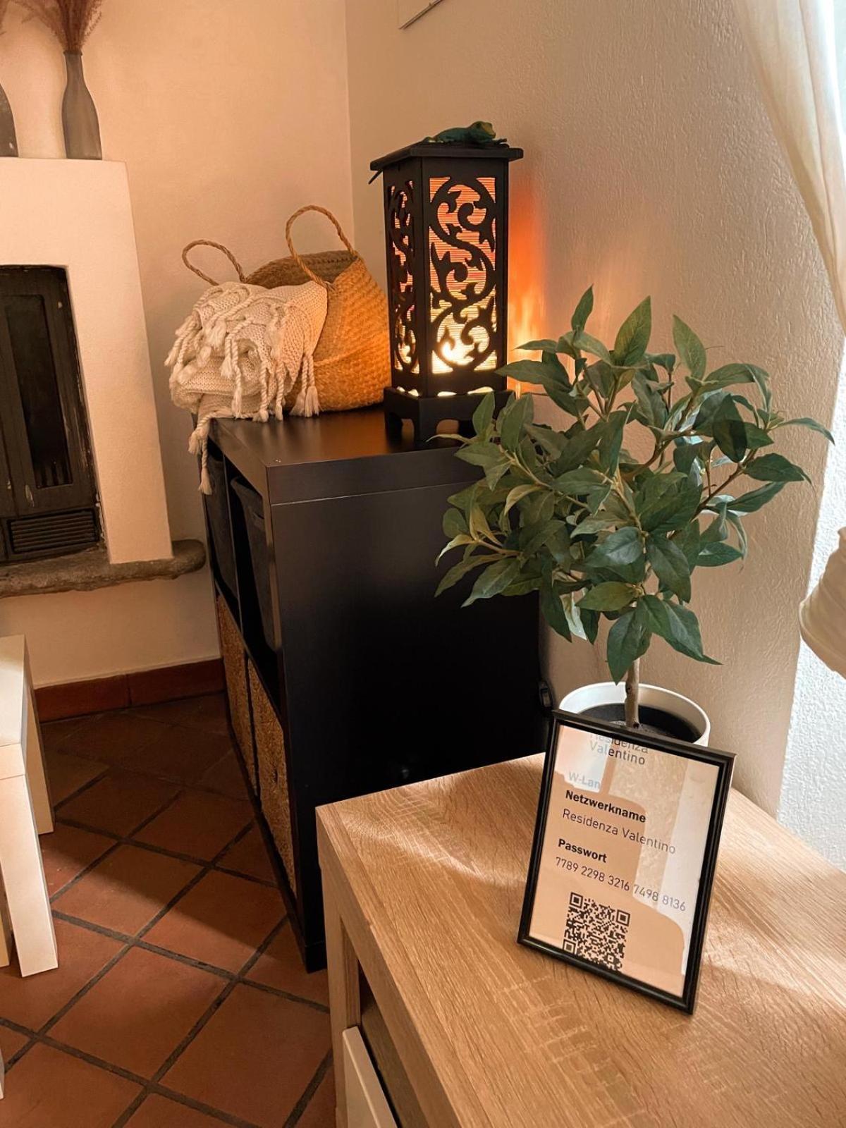 Residenza Valentino Apartment Locarno Bagian luar foto